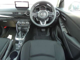 MAZDA2は「日常を豊かにする上質なパーソナルカー」というコンセプトのコンパクトハッチバックです。