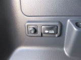 リヤ部にも便利に使えるAC100Vコンセント付き