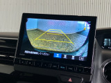 【バックカメラ】リバースにするだけで映ります、後方の安全確認や、狭い駐車場での車庫入れ、雨の日や夜間など視界の悪い時に便利です!安全にバックする為には欠かせない装備です。