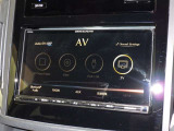 TVが見れるチューナーを装備しています。 新しい車でも付いていないことで、TVが見れない事も多々あるので要チェックです。