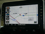 純正10インチモニターナビ付きです!大きくて見やすく目的地まで案内してくれるので、遠距離ドライブも安心です♪