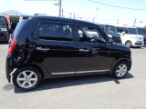 お車は買って終わりではありません。なぜなら車は壊れないという事がないからです。「安さ」だけでなく「安心」=購入後の点検・修理・トラブル対応こそ私達の強みです。