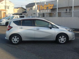 ワイド保証1年付(期間中走行距離無制限)お近くの日産で保証対応可能な為、遠方の方も安心です。別途にて最長3年間まで延長可能です。