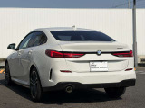この度は弊社認定中古車をご覧いただき誠にありがとうございます。弊社はBMW 正規ディーラーですので遠方のお客様も安心してご購入下さい。ご不明な点がございましたらお気軽にお申し付けください。