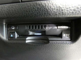 ナビ連動タイプのETC車載機です。ナビゲーションと連動してくれますのでカード未挿入を知らせてくれるなど便利な機能が追加されています。