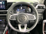 【純正革巻きステアリング】上質な革を使用することで、手にしっかり馴染みとても運転しやすいハンドルです♪