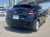 ワンオーナー 禁煙車 車検整備付き 12セグメント 純正メモリーナビ バックカメラ クルーズコントロール LEDヘッドライト シートヒーター 充電ケーブルあり