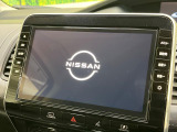 【純正10インチナビ】人気の純正ナビを装備。オーディオ機能も充実しており、Bluetooth接続すればお持ちのスマホやMP3プレイヤーの音楽を再生可能!毎日の運転がさらに楽しくなります!!