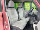 ドライバーによって運転しやすいポジションは異なり、あの車はどうなのか不安なこともありますよね。気になるお車は店頭で乗り込んでご確認いただけます♪