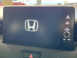 【メーカー純正ナビ】インテリアに溶け込むスタイリッシュな「専用設計」メーカーナビを装備♪視認性や操作性など基本性能にも優れ、より上質なカーライフをお楽しみいただけます。