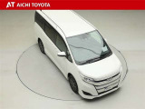 両側パワースライドドア付きだから、狭い駐車スペースなどでの乗り降りラクラク♪小さなお子さまのいるご家庭には嬉しい装備です。