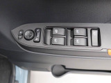 ダイハツディーラーでは『ダイハツ認定中古車』という基準を設け、車選びに詳しくないお客様でも『安心して選べる』をご提供しています。