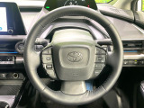 【純正革巻きステアリング】上質な革を使用することで、手にしっかり馴染みとても運転しやすいハンドルです♪