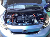 Hondaの技術が詰まったエンジンルーム♪エンジンルーム室内ともにルームクリーニング済みで清潔です!快適なドライブをお楽しみください。