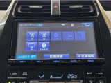 Bluetooth対応、CD/DVD再生機能付き。お好きな音楽を聴きながらのドライブは楽しいですよね〜♪