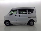 色は人気のシルバーです。