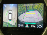【全方位モニター用カメラ】専用のカメラにより、上から見下ろしたような視点で360度クルマの周囲を確認することができます☆死角部分も確認しやすく、狭い場所での切り返しや駐車もスムーズに行えます。