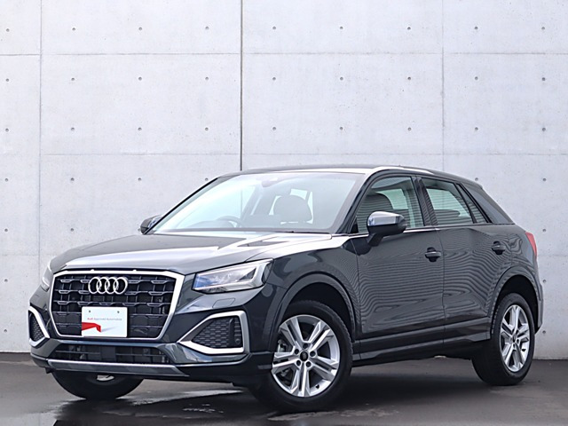 アウディ Q2 
