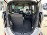 【ラゲッジスペース】展示車両のシートアレンジなど実際にお使いになるシチュエーションを想像しながらご覧いただけます♪