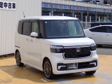◆【LEDヘッドライト】が装備されています。より明るく!省電力!で、夜間走行時や雨の日に明るく安全に前方を照らすことが出来ます。対向車からも見えやすいので相手に接近を知らせることも出来ます。