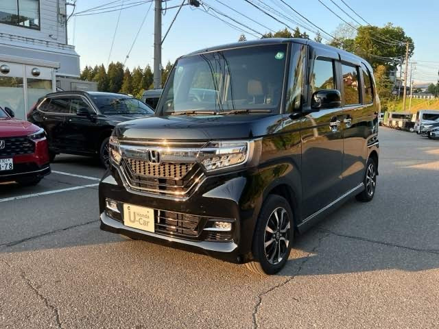 N-BOXカスタム G L ホンダセンシング 4WD 