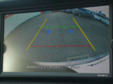 ガイドライン表示機能つきバックモニターです!バックでの駐車時など後方の安全確認ができて安心安全ですね♪