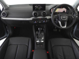Audiのインテリアはエクステリア同様、優れたデザイン性とクオリティ、そして機能性を兼ね備えております。