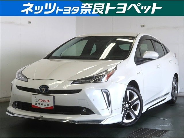 トヨタ プリウス 