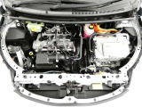 【エンジンルームクリーニング】エンジンルームの画像です!ご覧の様に、こちらもピカピッカ☆お車を丸ごとクリーニング!&ldquo;まるまるクリン&rdquo;は細部まで、丁寧に仕上げております♪