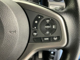 アクセルから足を離しても設定したスピードを保ち走行し、高速道路での疲労軽減に役立つクルーズコントロール付きです!