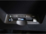 ETC車載器付きです。高速道路の料金所もスムーズに通過出来ます。