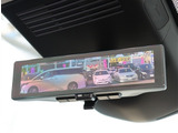 【車屋】として、長く車業界に従事した経験豊富なスタッフが在籍しております。