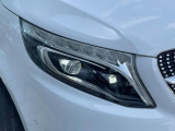 ●LEDヘッドライト:夜間走行時も良好な視界を確保し安心して運転できる高輝度LEDヘッドライトを装備!点灯速度が早く、消費電力も抑えられています。