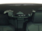 ドライブレコーダー装備:車の走行中の主に外観を中心に記録する撮影機材です!交通事故発生時の責任の所在を明確にしたり、観光等を記録するのにも役立ちます!