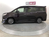 トヨタ自慢の&ldquo;まるごとクリーニング&rdquo;を施工済!ボディーはもちろん、タイヤ・ホイールまで、ピッカピカ☆♪比べてください、自信があります!)