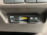 いまや快適なカーライフに欠かせないETCが付いています。