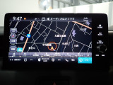 ホンダ純正ナビなのでダッシュボードにスッキリと収まっています。ナビの案内があれば土地勘の無い所でも道に迷わず安心!見知らぬ土地へのドライブも一層楽しくなります!