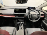 見通しのよいすっきりとした視界で、誰でも運転しやすいです。運転のしやすさは疲れにくさにも繋がりますよ♪
