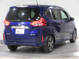 ボディクリーニング後、愛車をピカピカの状態へ保護するコーティング「ブライトパック」がおススメです!水垢がつきにくく、手入れがしやすくなりますよ!いつも愛車をきれいにしておきたい方におススメです。