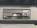 【ETC】高速道路の料金所をストレスなく通過!話題のスポットやサービスエリアに多い「スマートIC」利用時は必須のアイテムです。当店でセットアップを実施、ご納車当日からすぐにご利用いただけます!