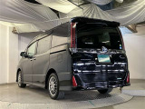 「中古車ハイブリッド保証」ハイブリッド機構を無償で保証します。保証期間は、初度登録年月から10年、またはロングラン保証が終了後3年間。ただし累計走行距離が20万km以内です。