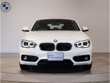【キドニーグリル】BMWは約90年もの間、ほぼ全ての車両にひと目でBMWだと分かるこの特徴的なフロントグリルが備えられ、デザイン・アイコンとして親しまれてきました。