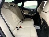 【エアバック】BMWのエアバックやその他の安全装備は、互いに補完しあう事で徹底した安全性を貫きます。万一の事故の際にそれぞれ最適な保護を提供してくれます!