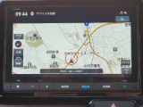 純正メモリーナビ(VXM-245ZFEi)が装備されております。純正品なので保証対象となり安心してお使いいただけます。