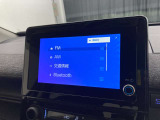 ブルートゥースに接続することにより、スマホに入ったお気に入りの音楽を車内で楽しむことができます♪あると本当に便利な機能になっています!