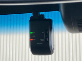 純正ドライブレコーダーを装着しています♪高画質、高機能で、毎日の運転に安心をプラスします!しっかり、録画できるマストアイテムです♪
