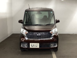 【セキュリティアラーム】車両の盗難や不正侵入を防止するための警告装置が付いています。警告音やハザードランプの点滅で周囲に異常を知らせてくれます