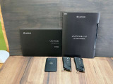 スマートキー2本、カードキー1本と取扱説明書、保証書も付けてお納車させて頂いております。