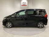 購入後も自社指定整備工場完備でお客様の愛車をしっかりサポート致します!御納車時には安全かつ安心してお乗り頂けるようホンダ専門知識を持つ整備スタッフが点検・整備・装備も説明をしてお渡ししております。