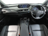 納車前にレクサスボディーコートをお勧めさせていただいております。詳しくはスタッフまでお問い合わせください。